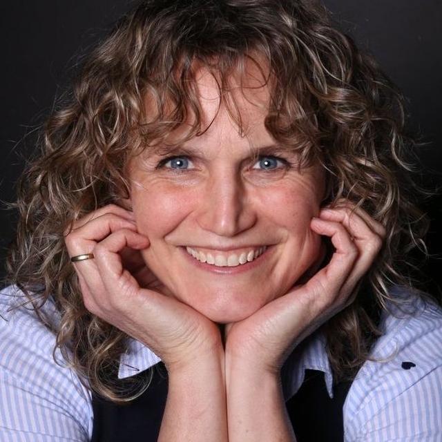 Pasfoto Tessa Vugts